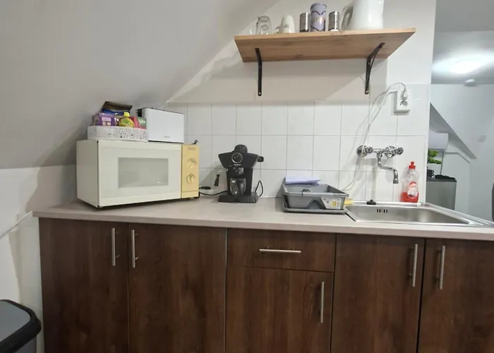 Kakukkfeszek * Kiskunmajsa